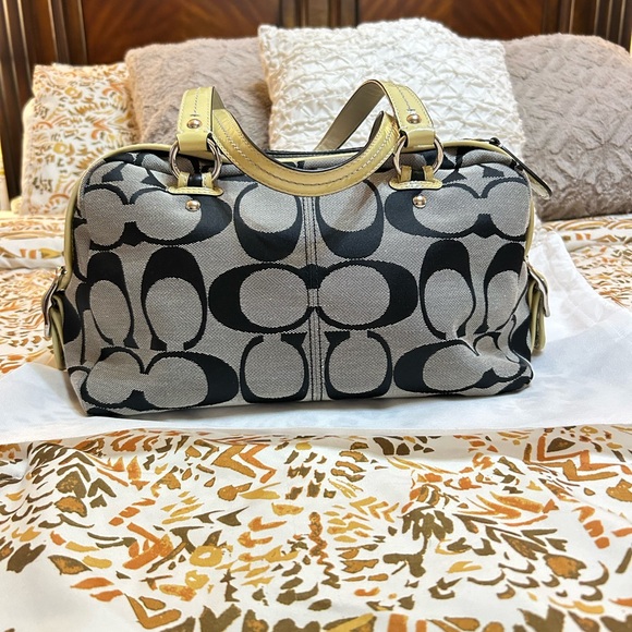 Coach Gray and Black Women's Bag - Picture 7 of 12
